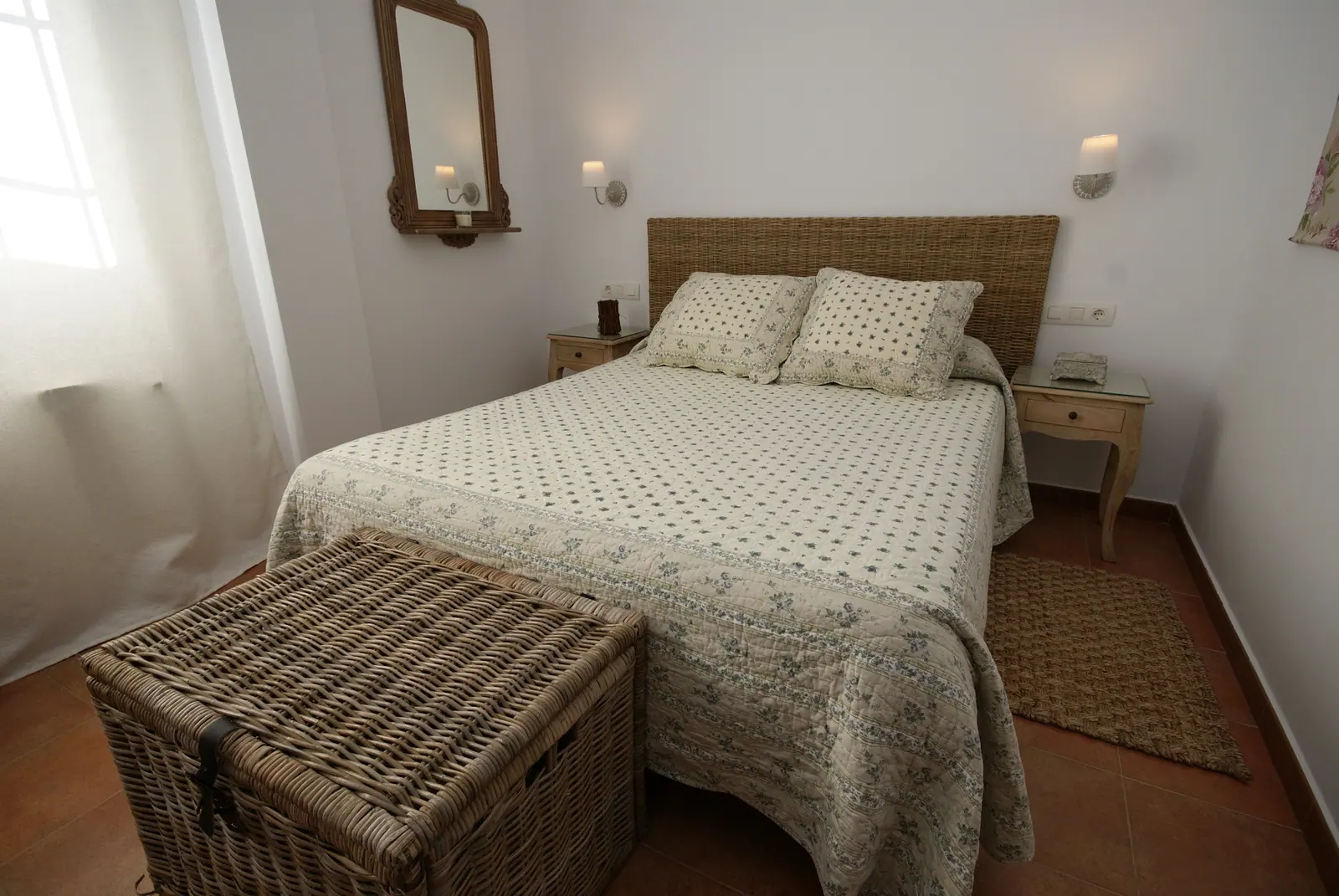 Habitación luminosa de El Romeral